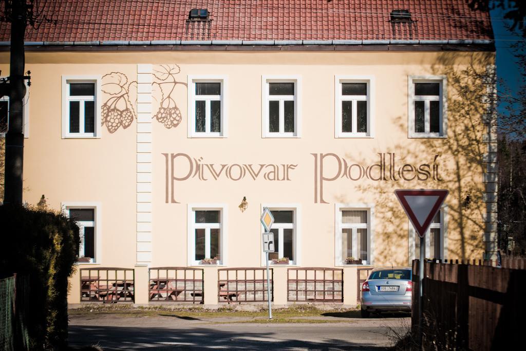 Penzion Pivovar Podlesi Příbram Buitenkant foto